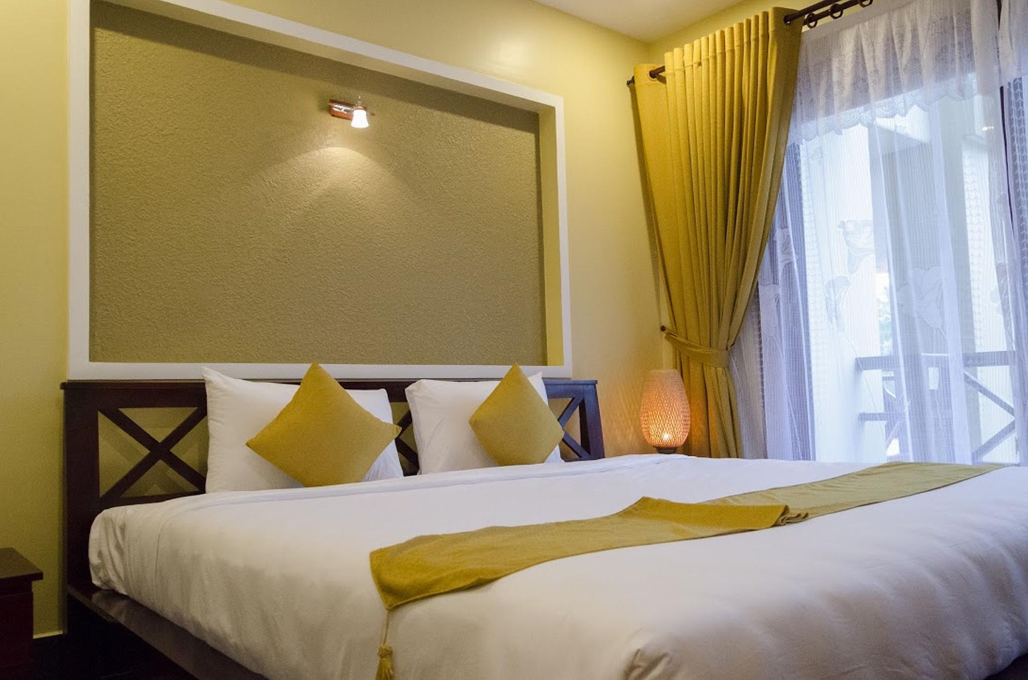 Beach, Bungalow, Queen Bed