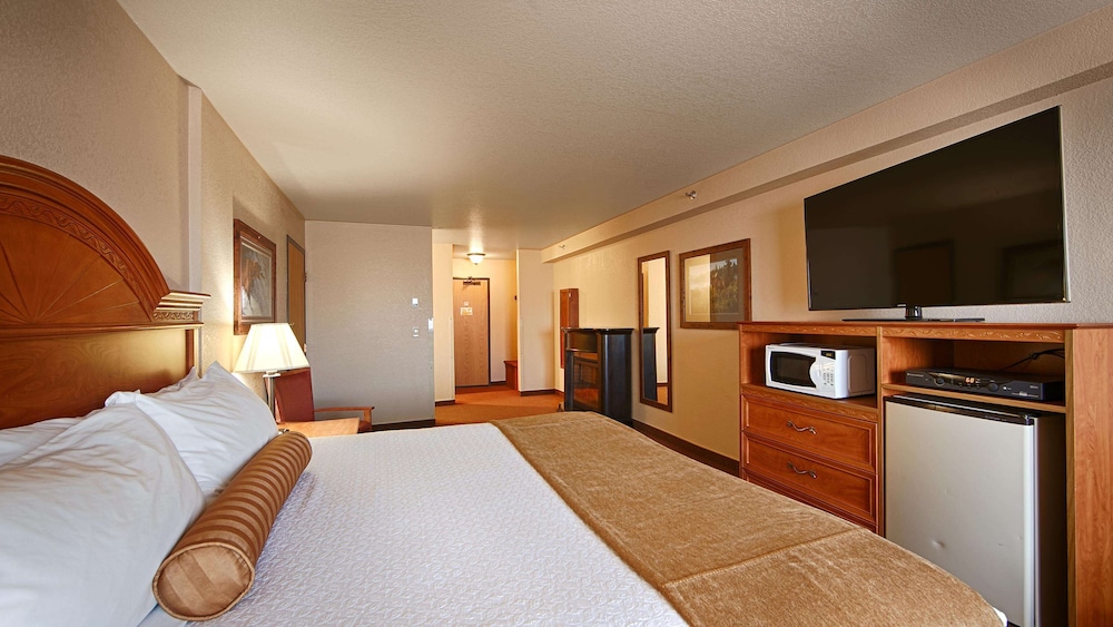 Business, King Bed