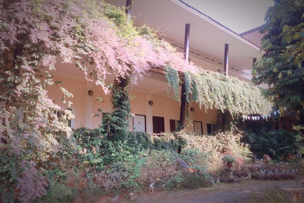 Thorfun Guesthouse In The Garden 3/47
