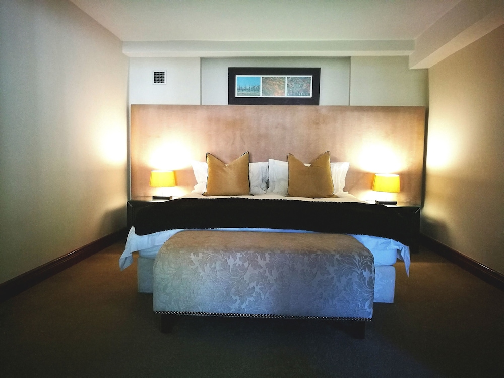 Nova Constantia Boutique Residence 20/70