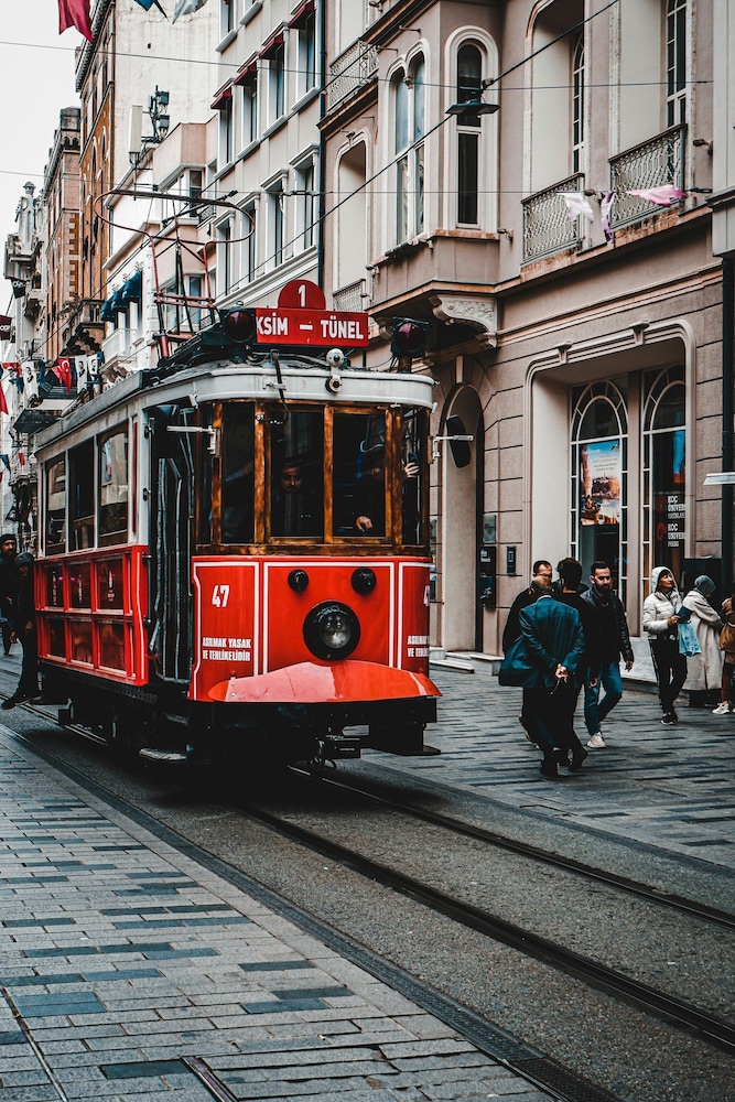 Taksim Maxwell Hotel 57/62