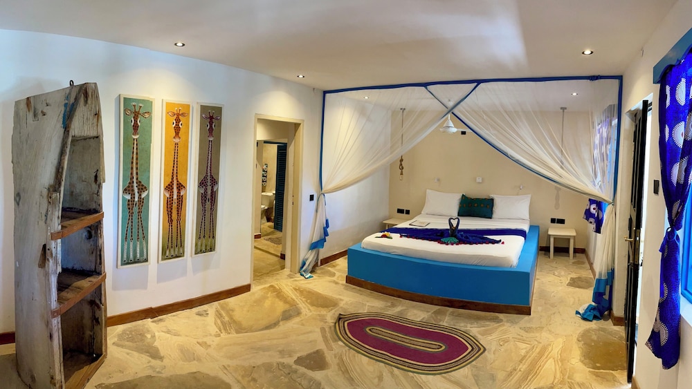 Blue Reef Sport And Fishing Lodge & Bungalows 16/49