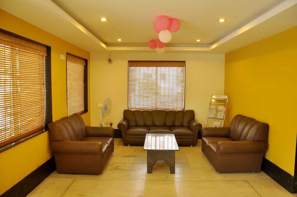 Nayagara Hotel 14/28