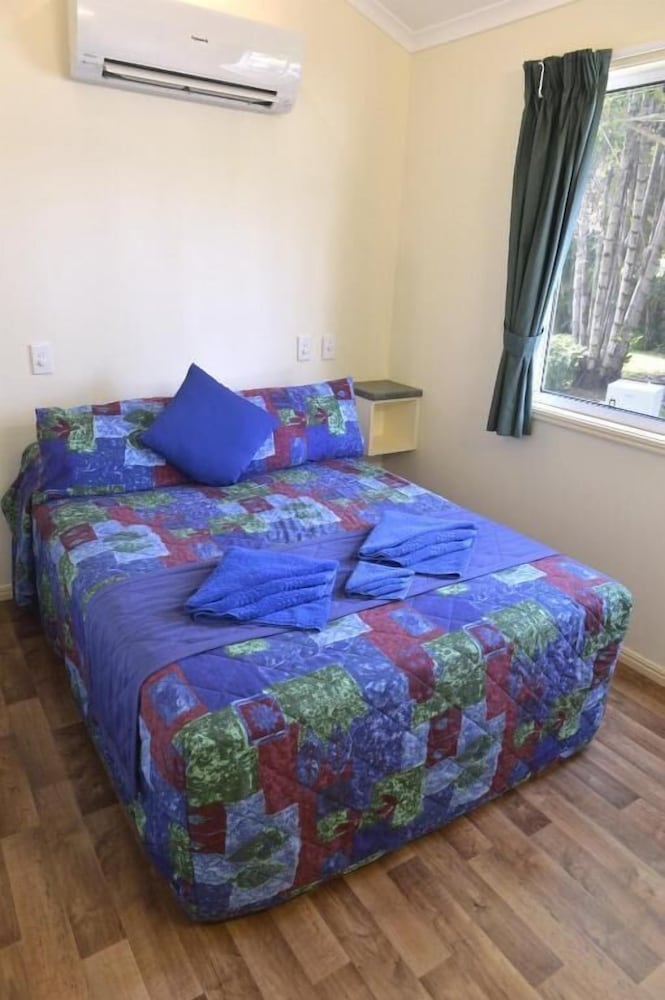 2 BEDROOMS, SUPERIOR, CABIN