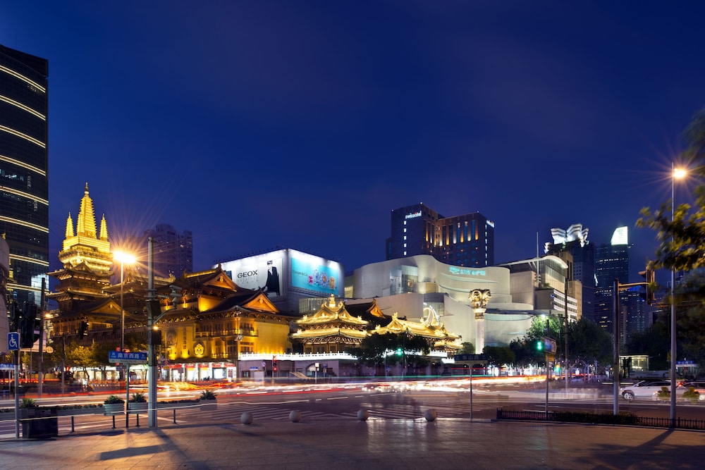 Swissotel Grand Shanghai 4/47