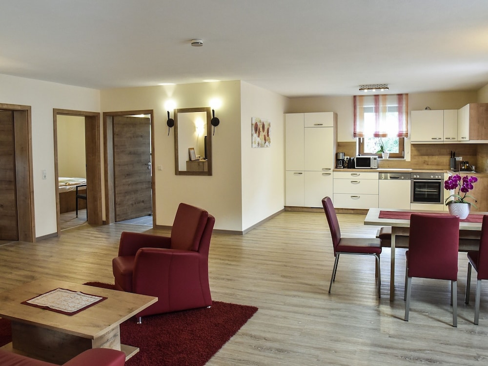Landhotel Zum Adler 30/50