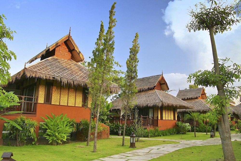 Pai Hotsprings Spa Resort 4/49