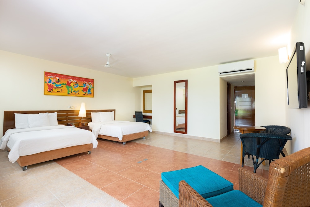 Royal Decameron Punta Sal 35/88