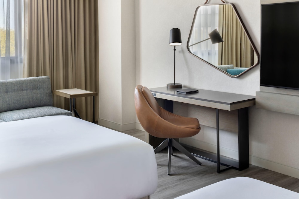 Room, 2 Double Beds, Balcony, High Floor