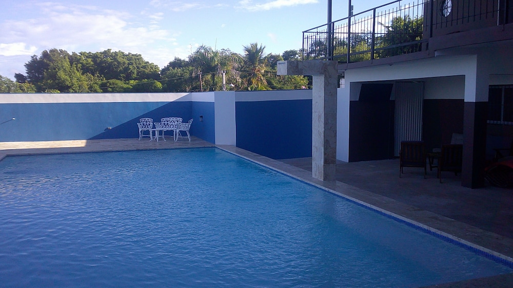 E&amp;J Boutique Residences 42/50