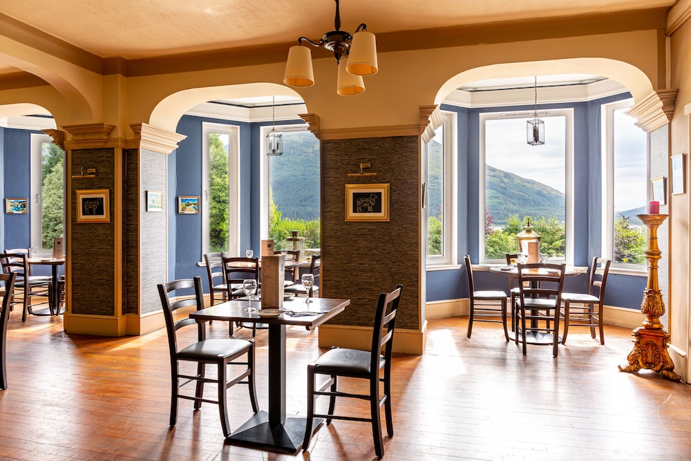 The Lodge on the Loch by OYO 34/50