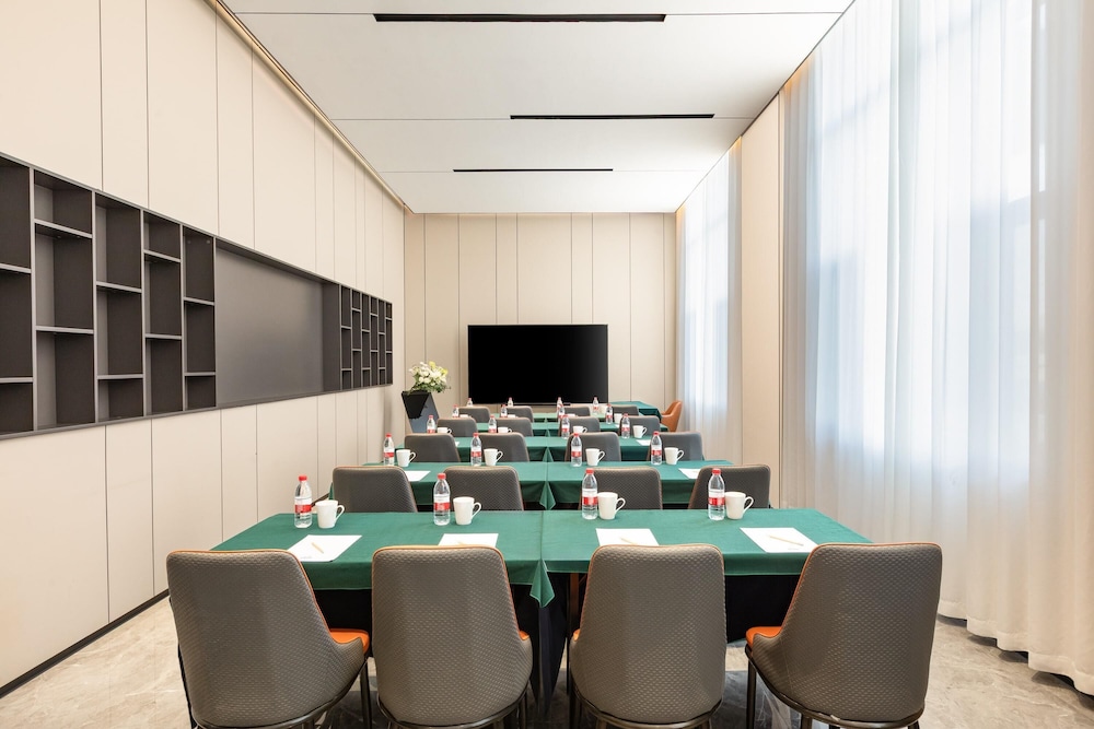 Days Hotel by Wyndham Changzhi Luzhou 13/16