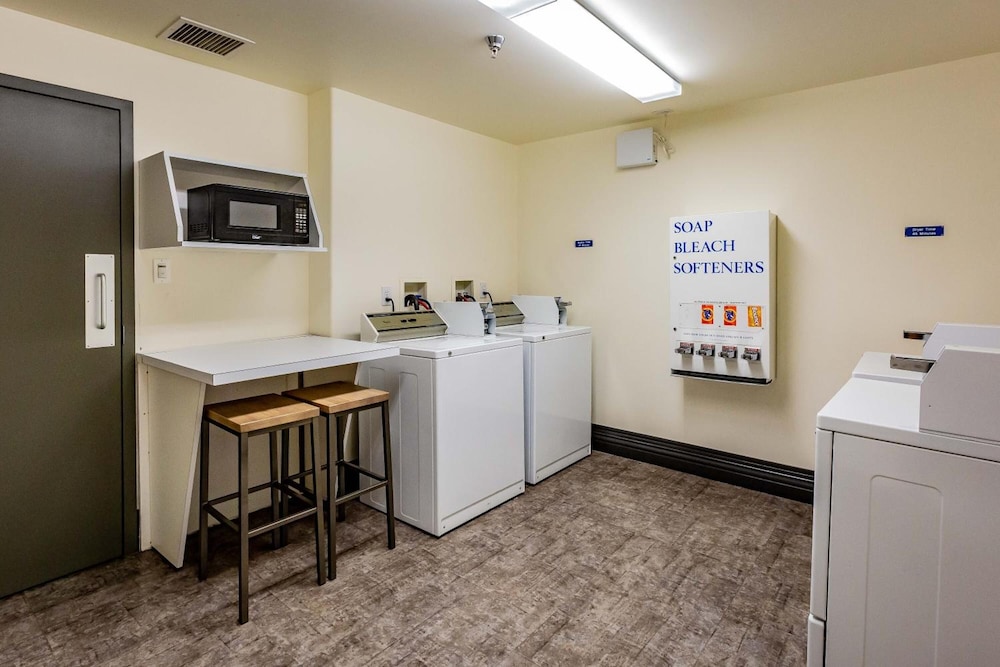 Motel6 Saskatoon, SK 41/55