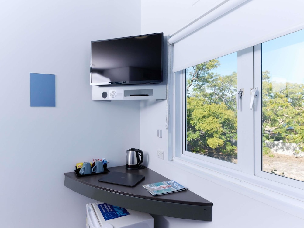 IBIS BUDGET PERTH AIRPORT 56/63