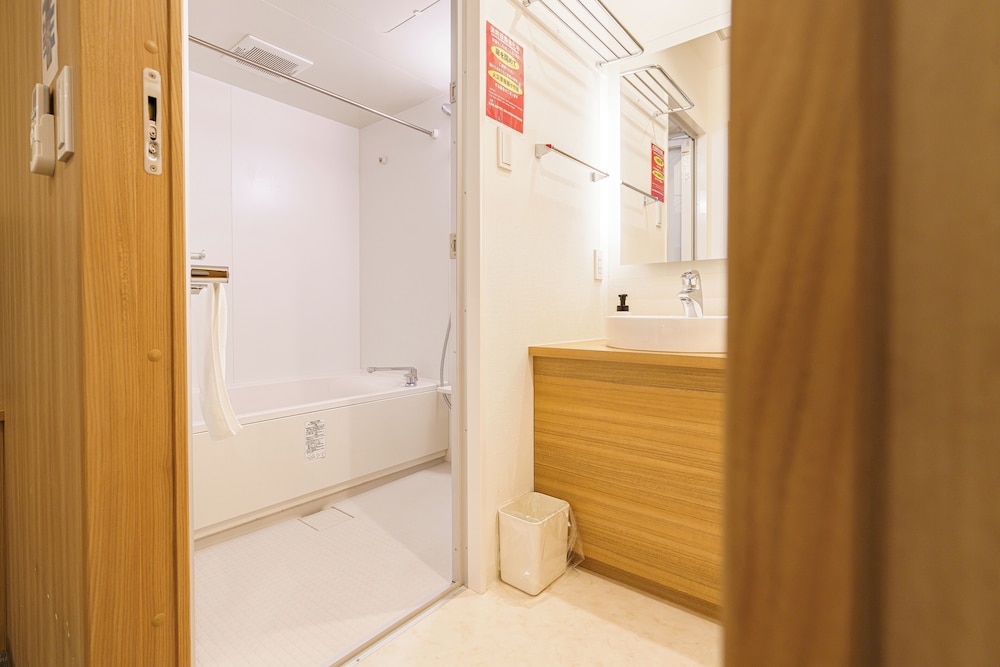 غرفة بريميوم بسريرين منفصلين، Sakura Garden Hotel 5/5