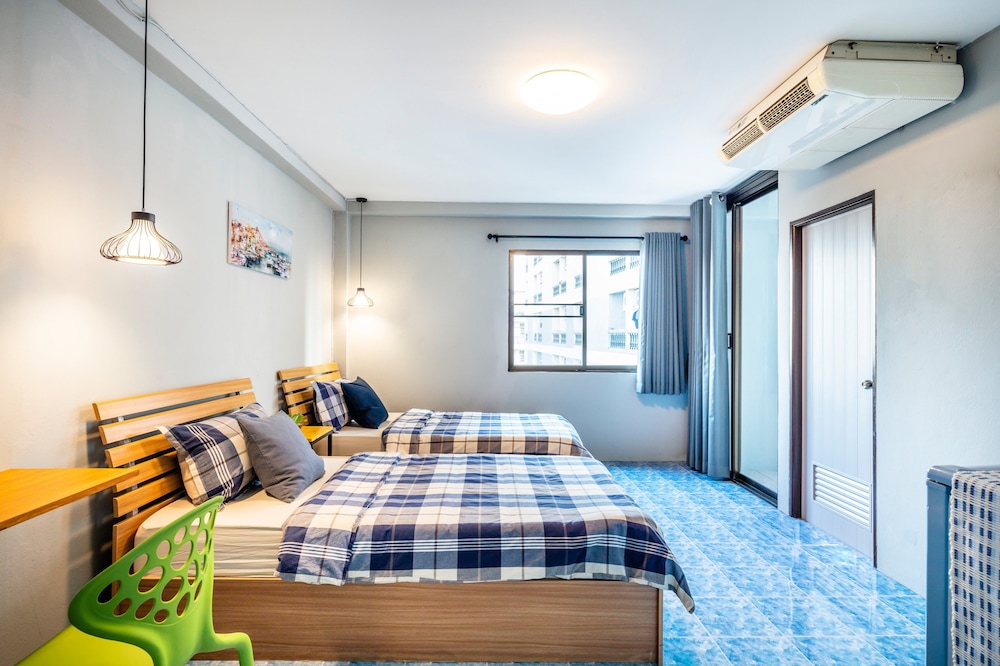 Penyos Residence 50/73