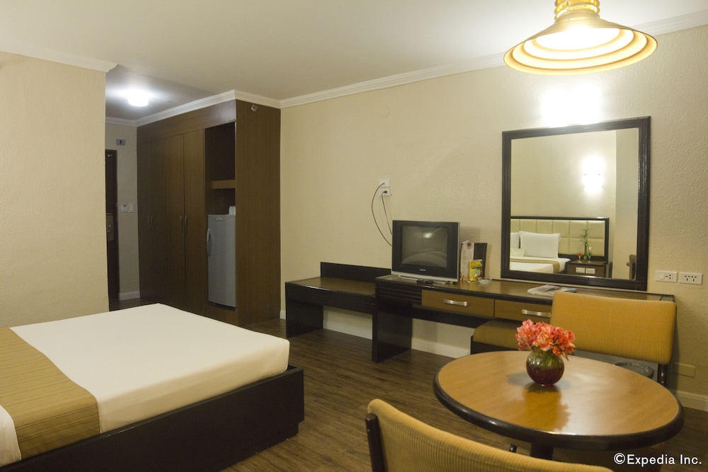 Rothman Hotel 46/62