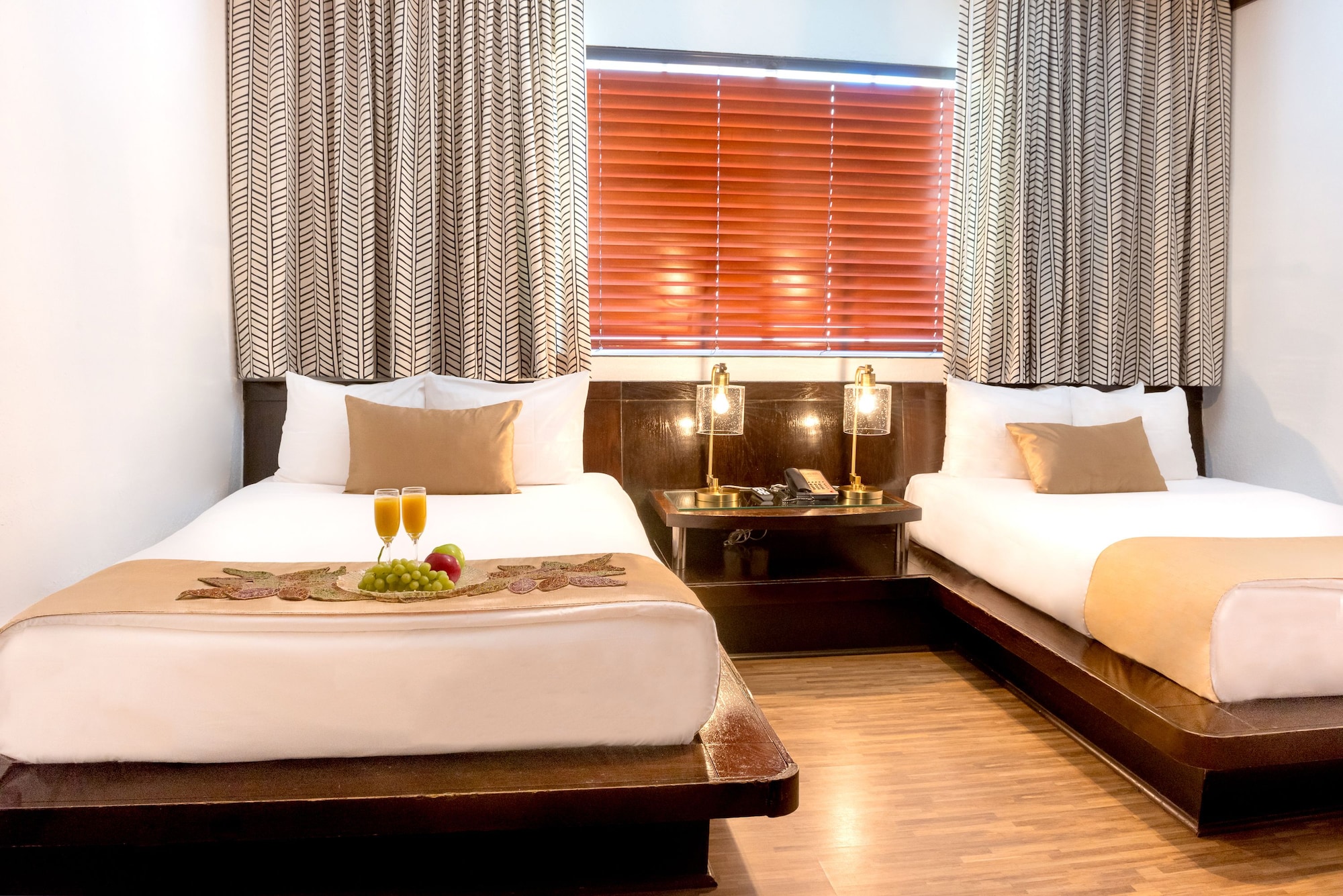 STANDARD, DOUBLE BED