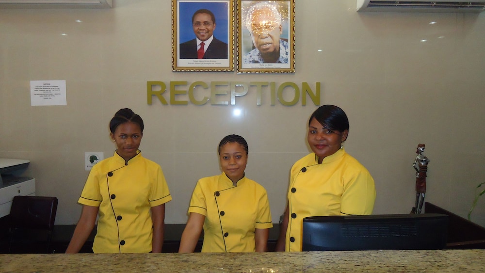 Rainbow Hotel 7/50