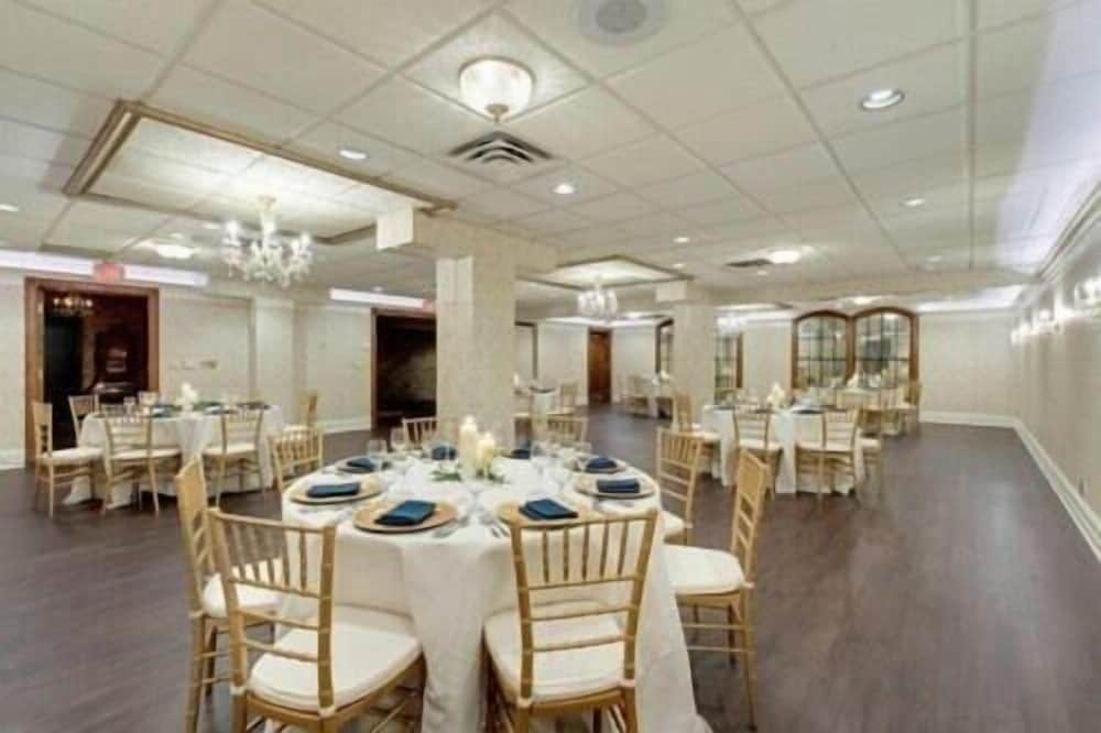 Nicollet Island Inn 31/44