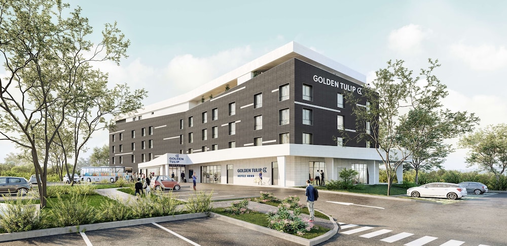 Golden Tulip Reims 44/50