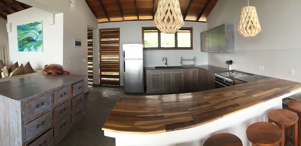 Chillax Villas 8/50