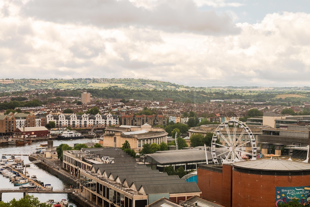 Majestic Hotel Bristol 写真1