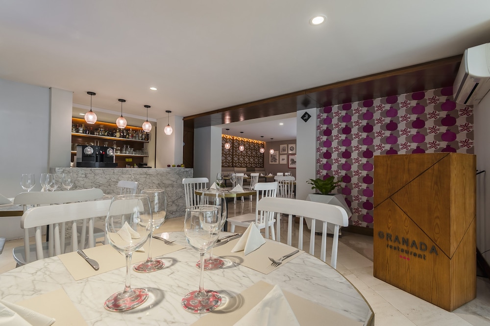 First Class Hotel Providencia By Fch Adults Only 38/50