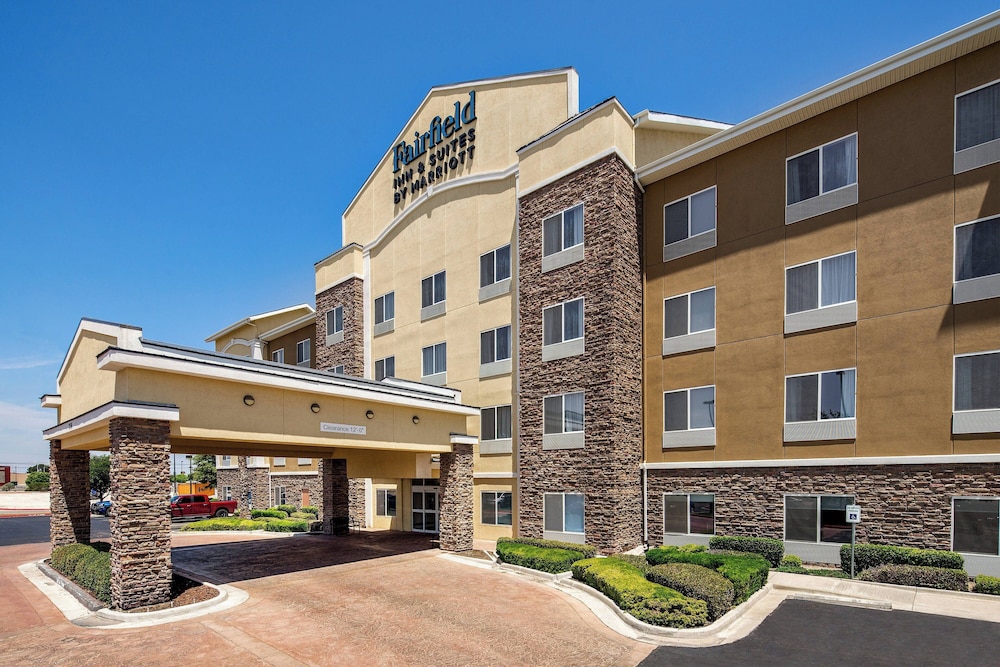 Fairfield Inn Suites Hobbs 39/44