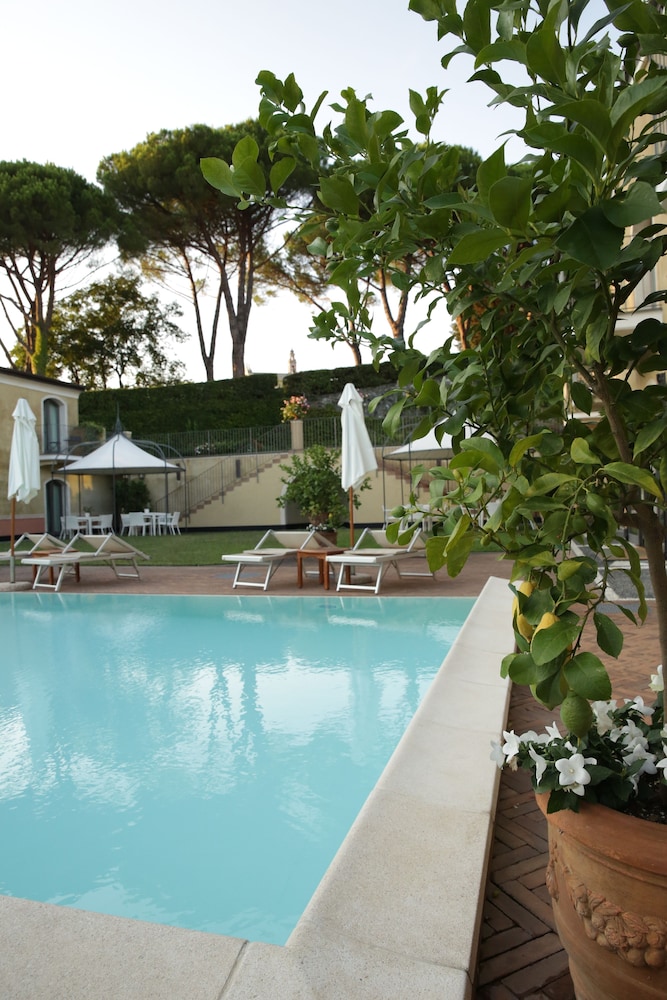 Hotel Villa Agnese 47/50