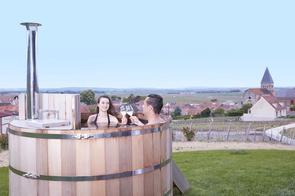 Chateau de Sacy 43/50