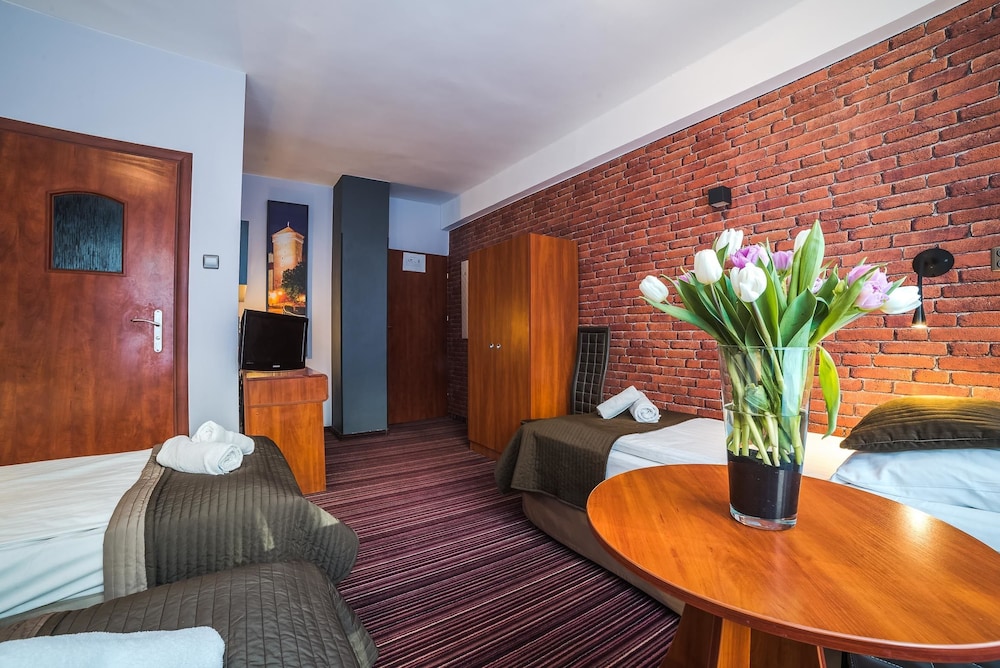 Delta Hotel 38/50