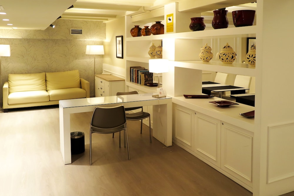 Serennia Exclusive Rooms 45/58