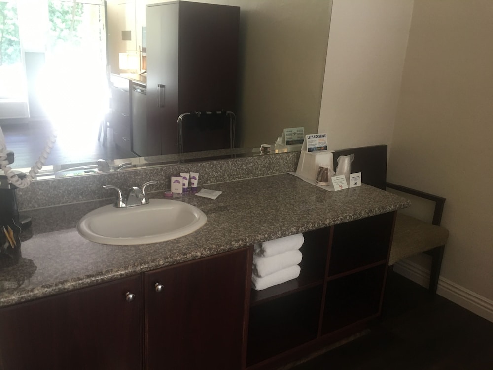 Kings Inn Anaheim 21/62