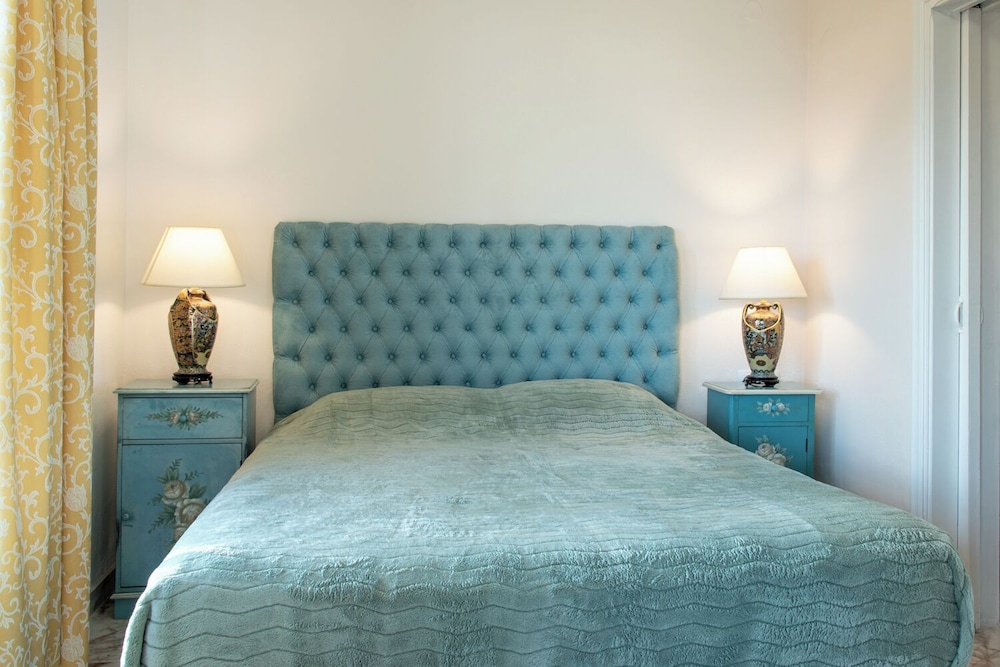 2 Bedrooms, Collection, Garden, Queen and Twin Beds