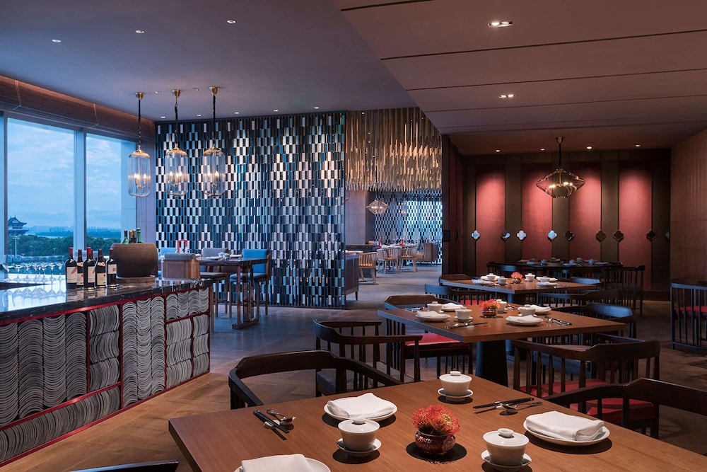 Grand Hyatt Changsha 48/72