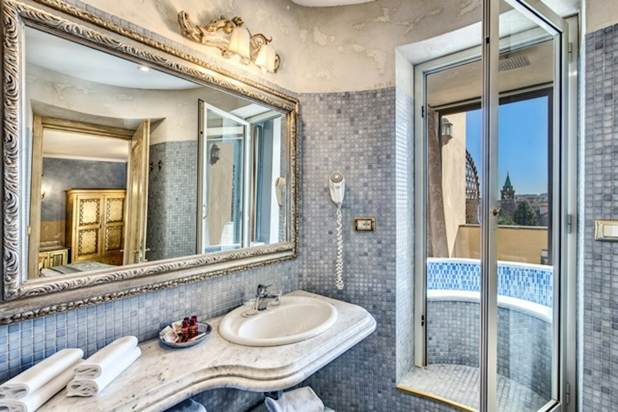 Romanico Palace Luxury Hotel & Spa 59/61