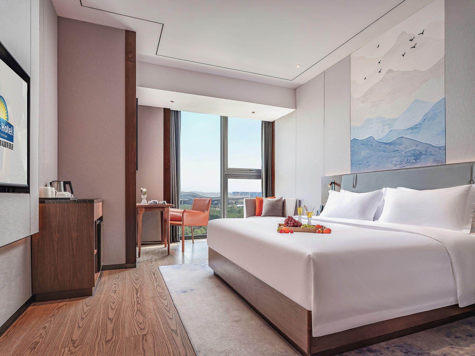 Days Hotel by Wyndham Changsha South 6/24