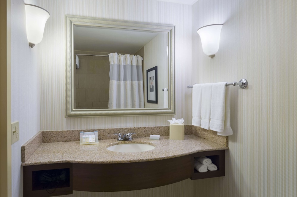 Hilton Garden Inn Hartford South/Glastonbury 33/78