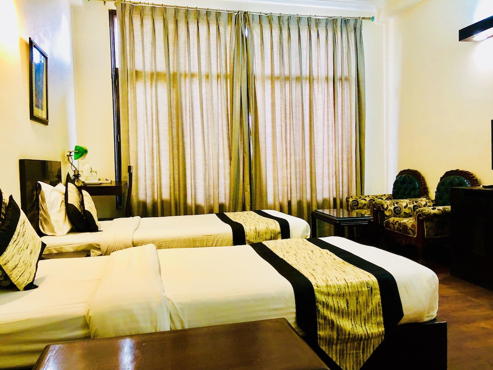 Bloom Hotel - CR Park 21/56