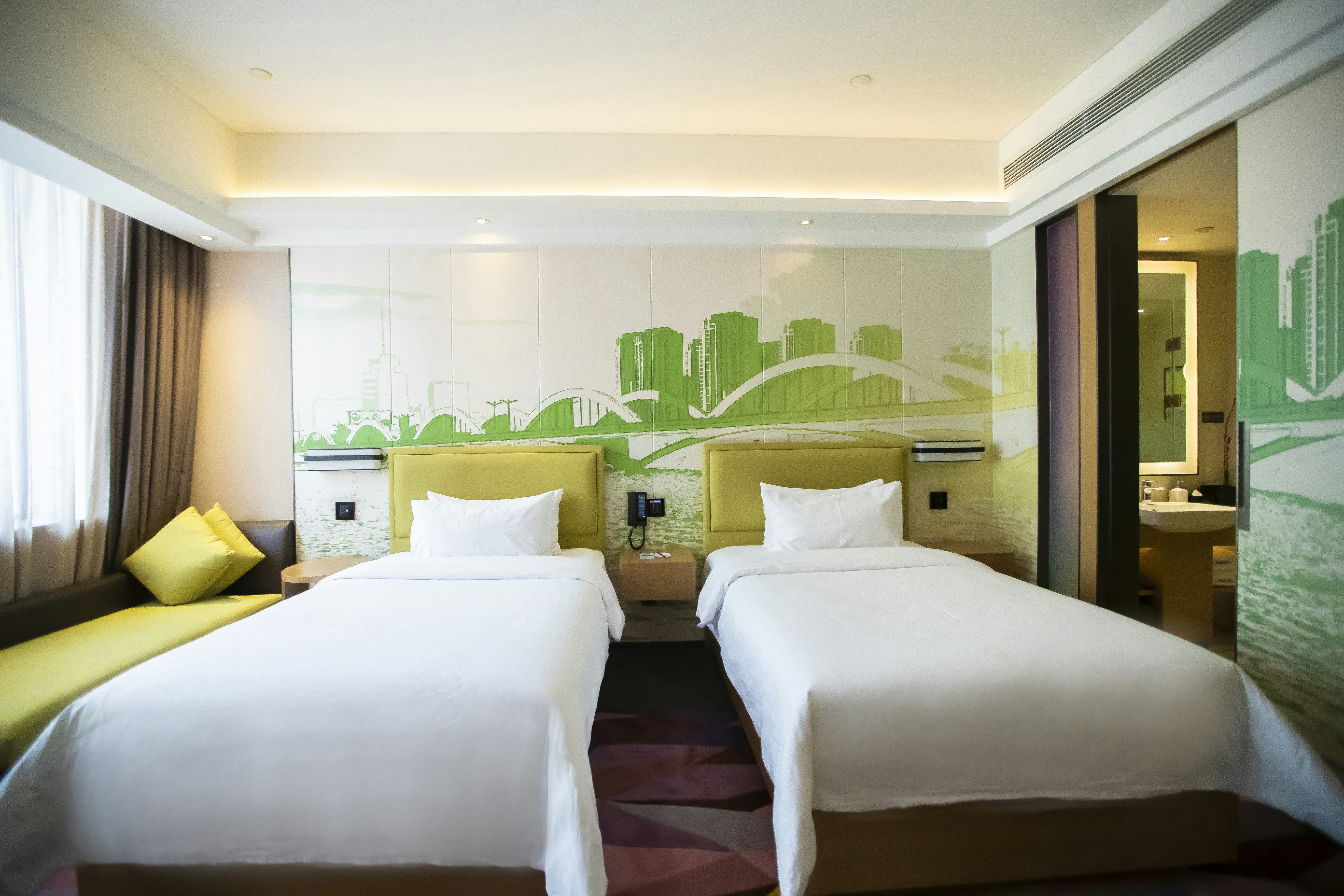 Hampton Inn Taiyuan 12/58