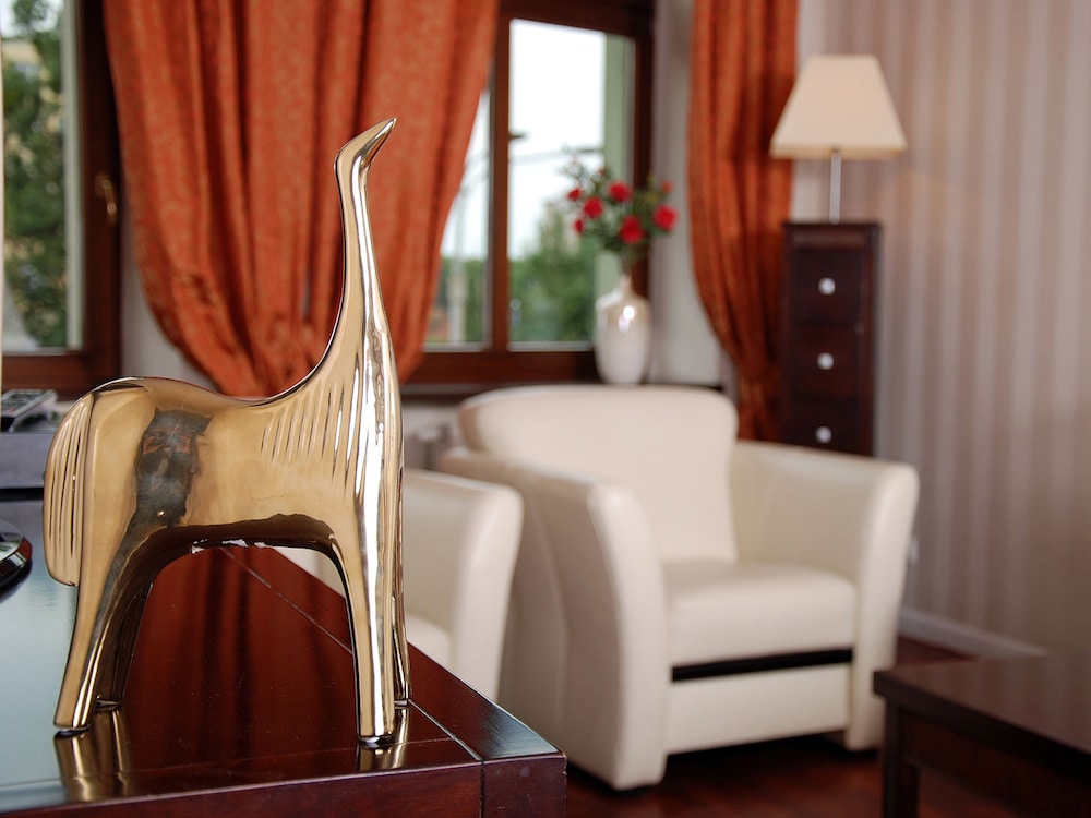 Sleepwalker Boutique Suites 34/79
