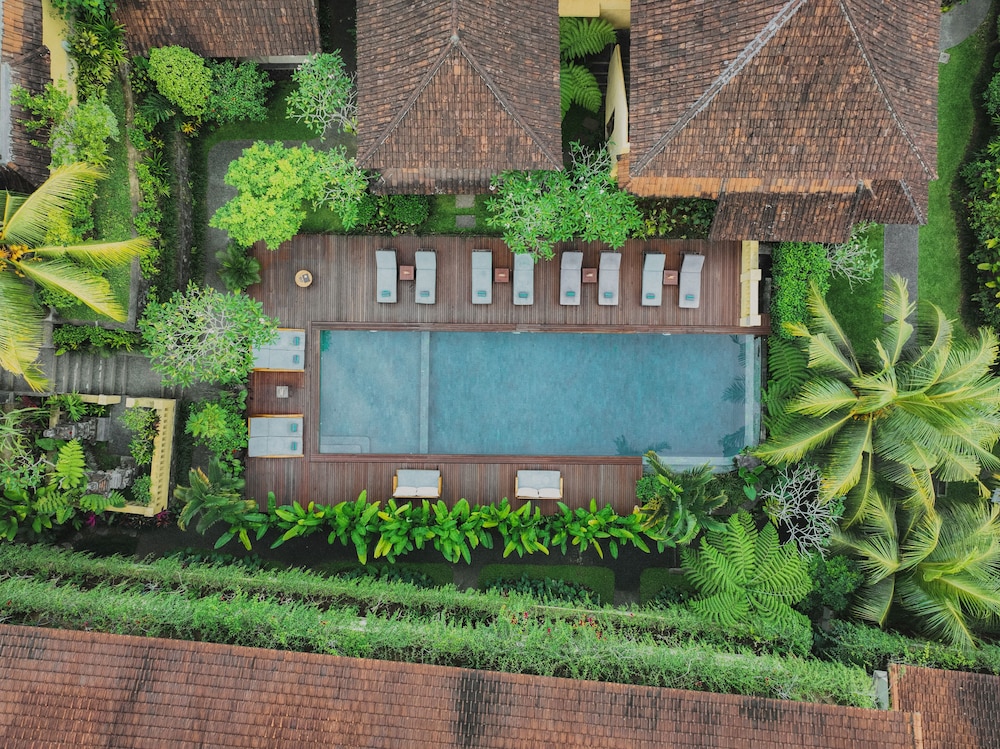 Jati Cottage 54/61