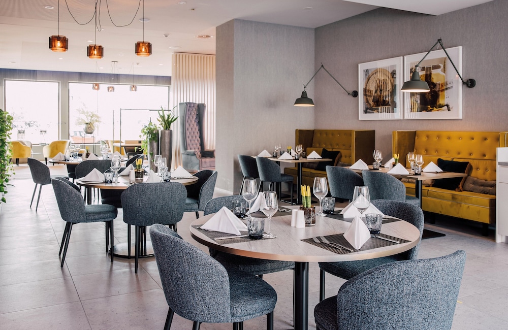 Leonardo Hotel Zurich Airport 44/76