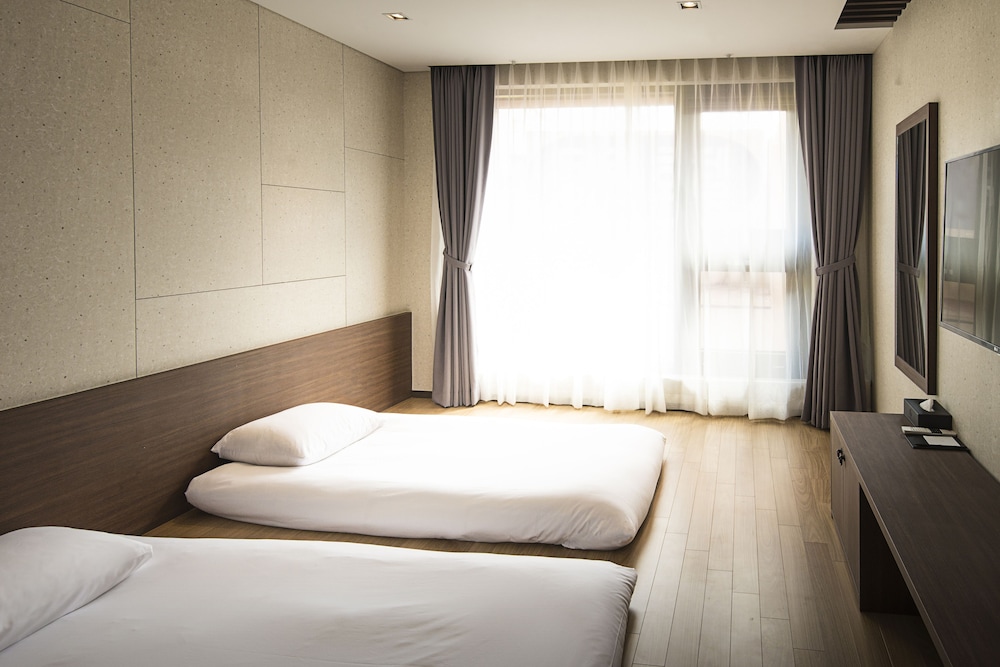 Hotel Air City Jeju 31/63