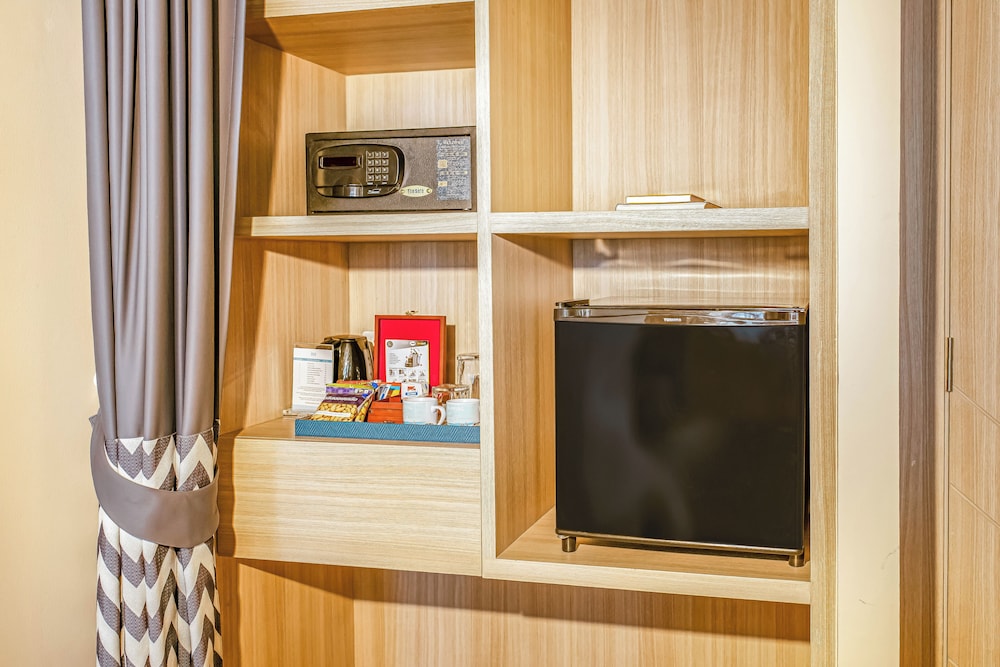 The SIS Kata Resort - Adults Only 40/50