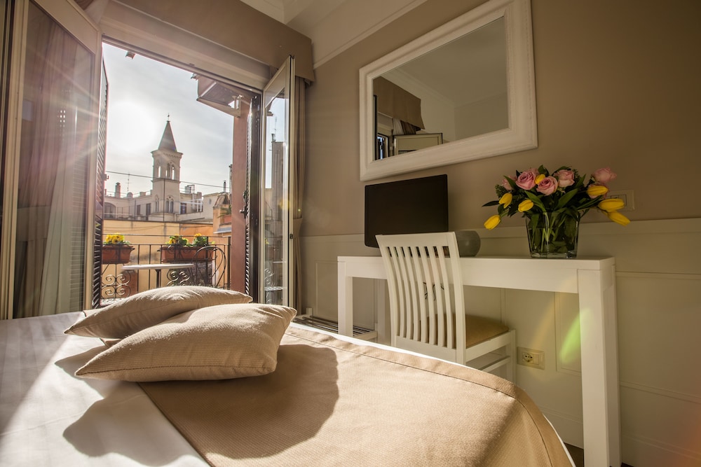 Hotel Modigliani 35/61