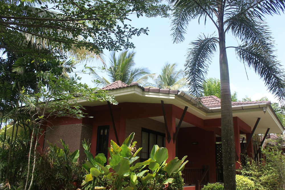 Sudala Beach Resort 4/50