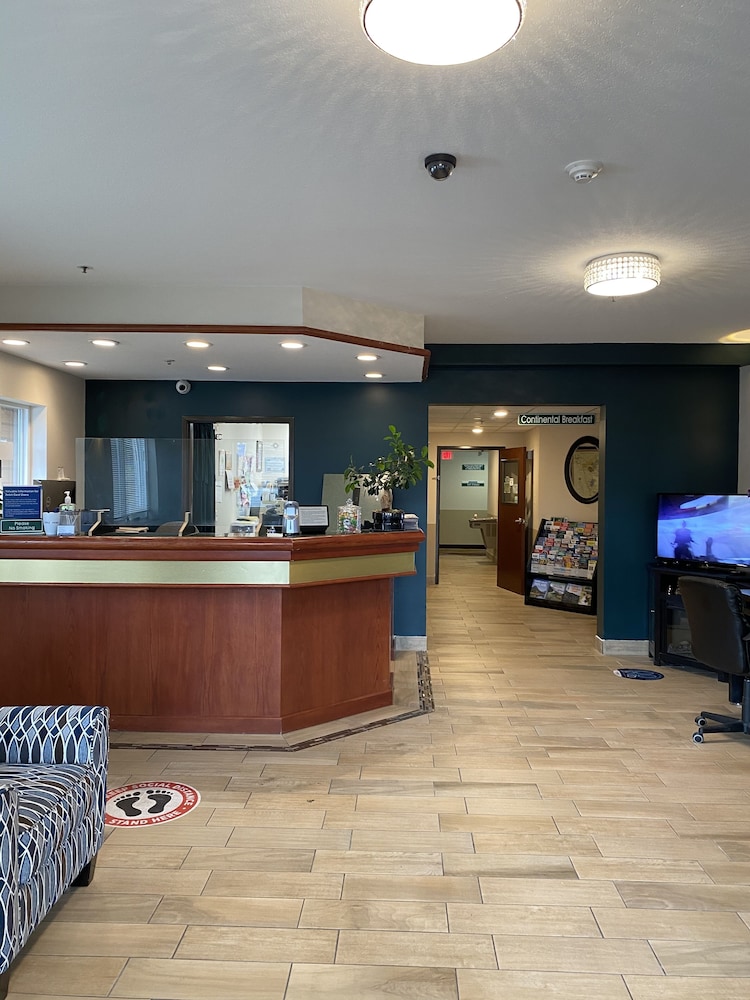 Travelodge Suites By Wyndham Newberg 5/60