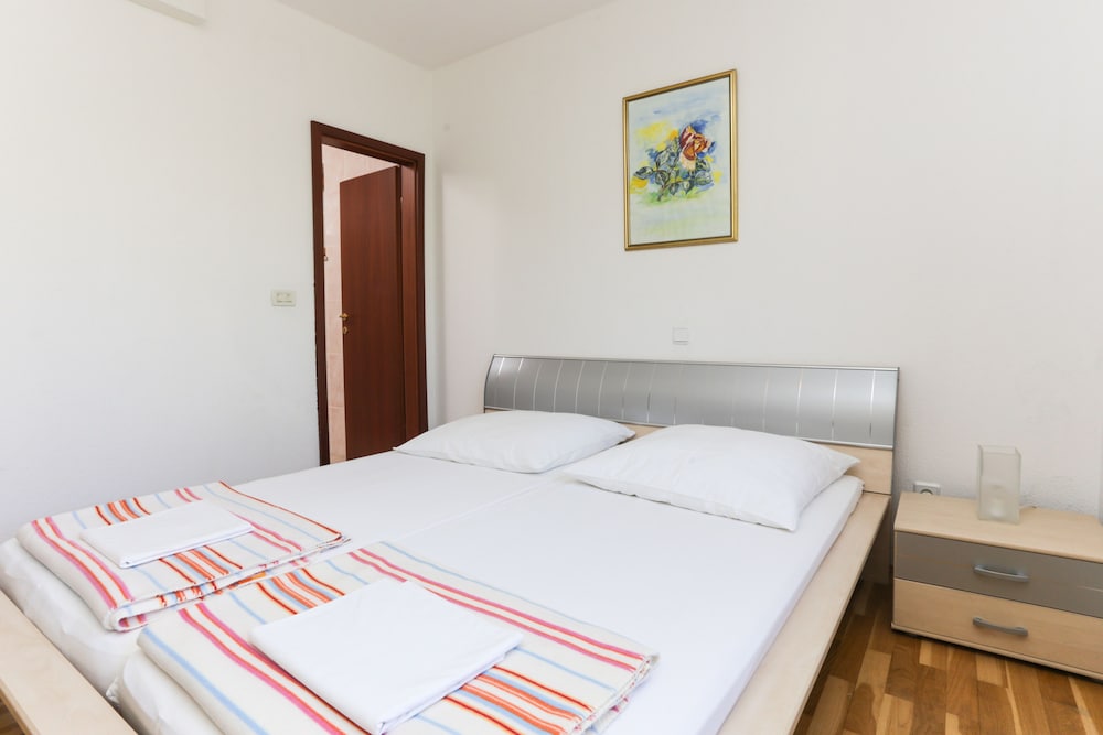 Villa Celenca 17/62